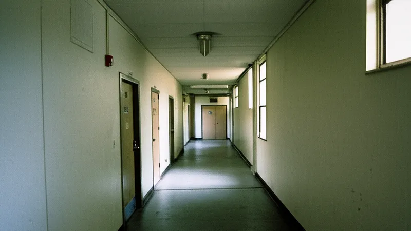 Asbestos in Children's Art Sand: Australia